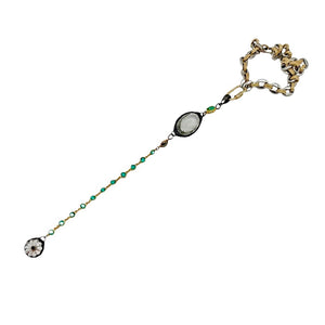 Descriptive image text