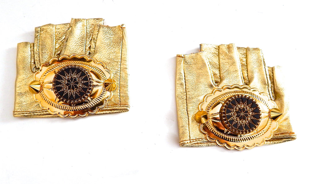 TREASURE OF THE SIERRA MADRE CONCHO GLOVES