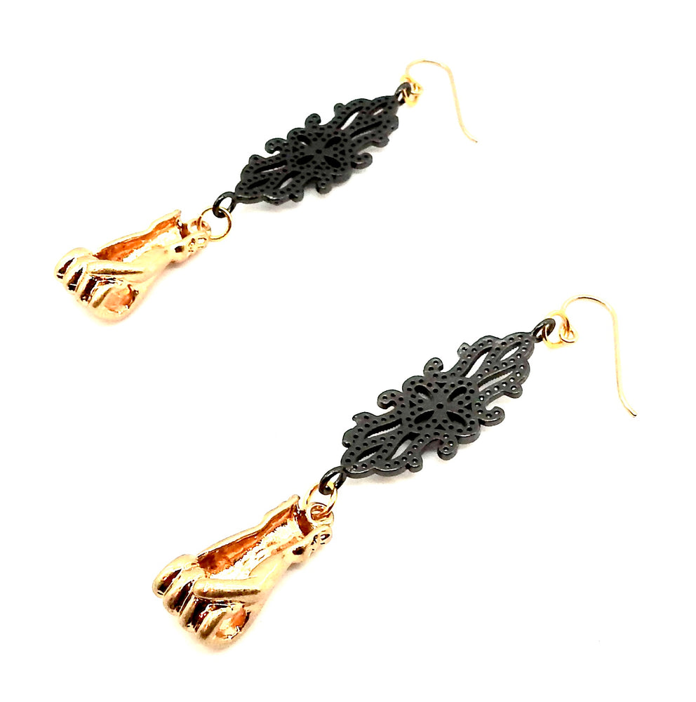 FISTS OF FURY BLACK & GOLD FILAGREE EARRINGS