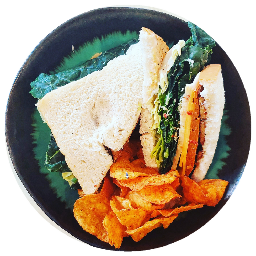 BACON CHEESE KALE TUSCAN RED PEPPER DELI SLICES LETTUCE GARLIC MAYO SANDWICH + QUESO POTATO CHIPS