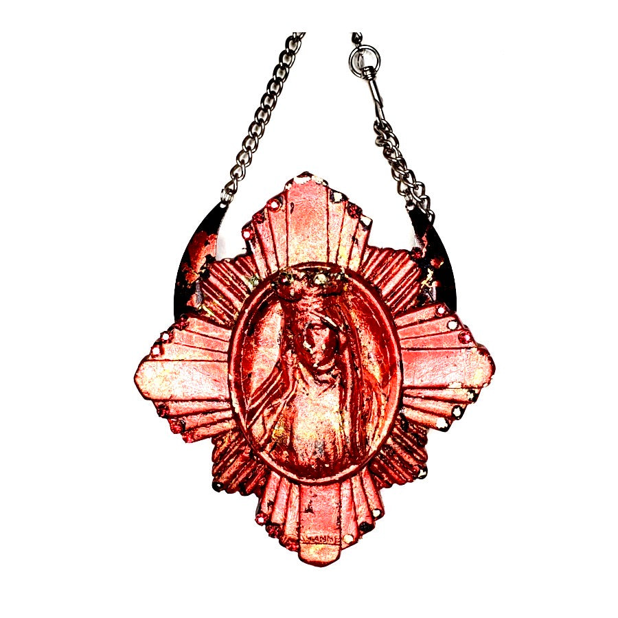 BLOODY MARY NECKLACE