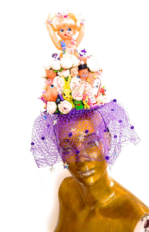 WONDERLAND TOP HAT
